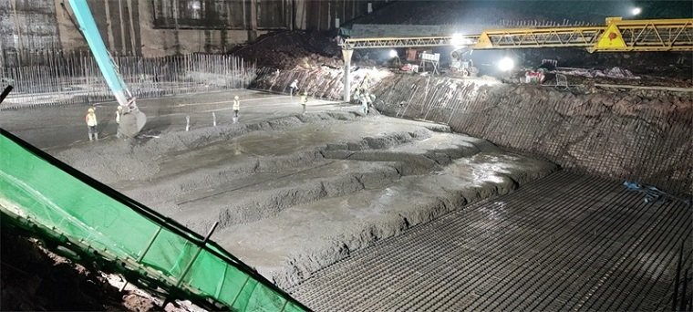 混凝土布料機(jī)72.jpg