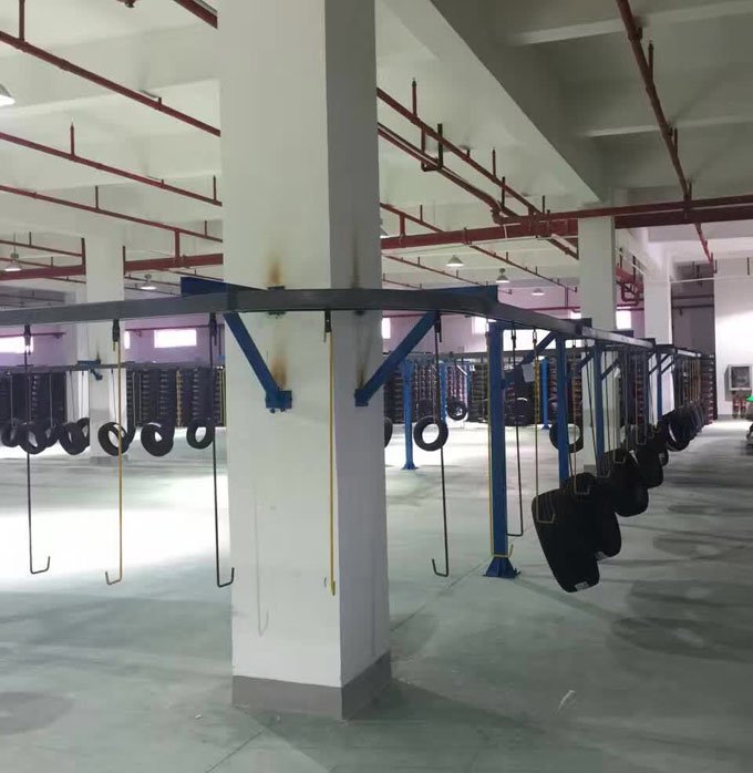 懸掛鏈輸送機(jī)