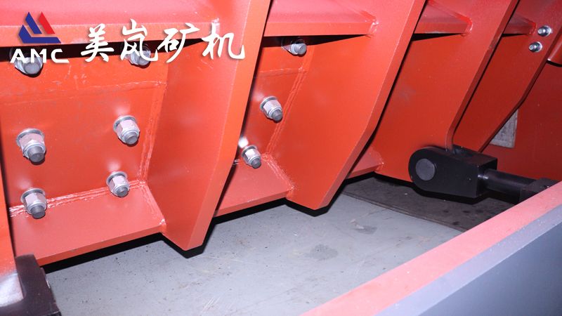 歐版反擊式破碎機